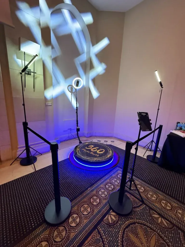 360° Photo Booth — Seven Dreams Events Κύπρος
