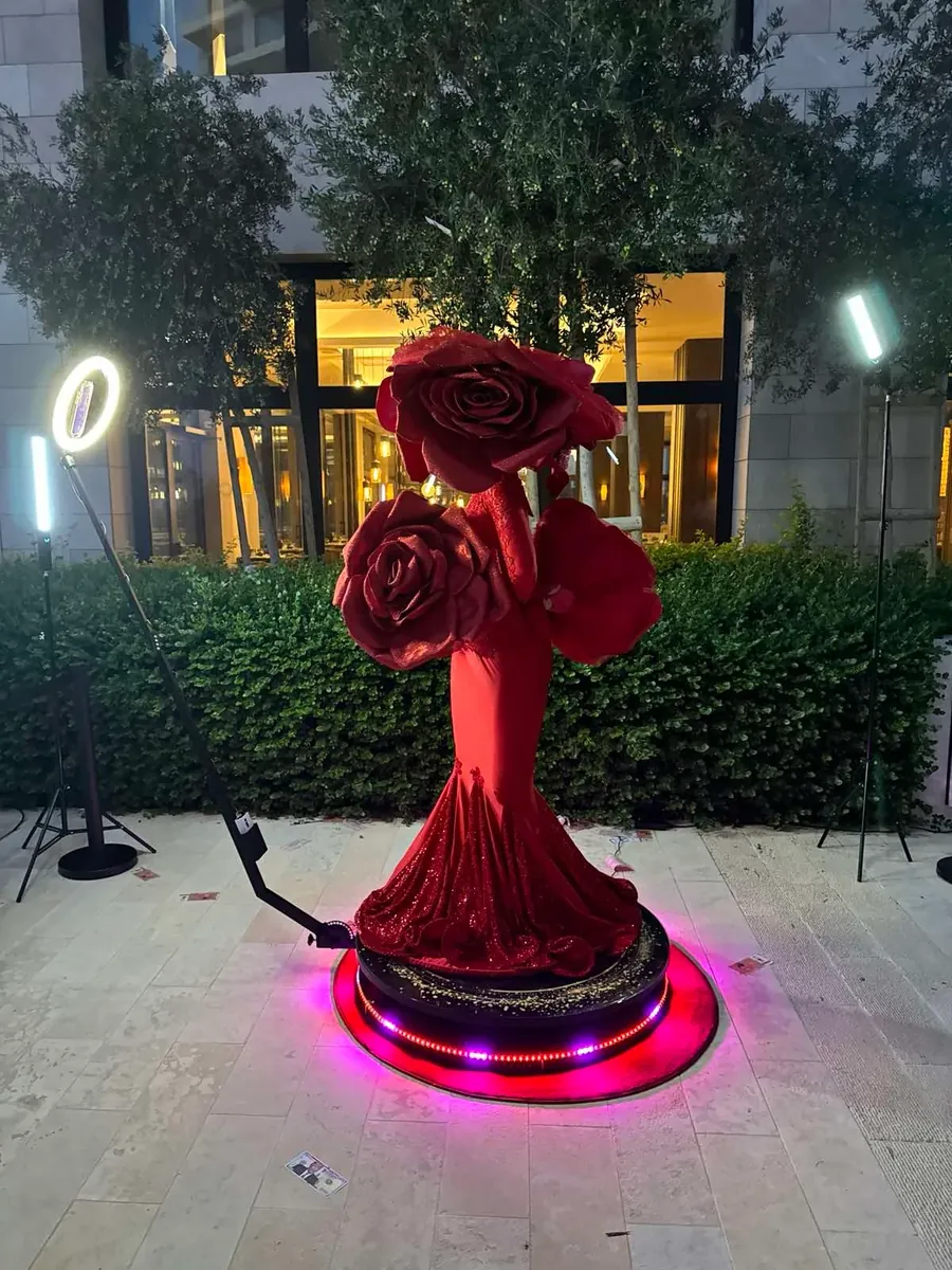 Πακέτο Essential — 360 Booth + Audio Guest Book